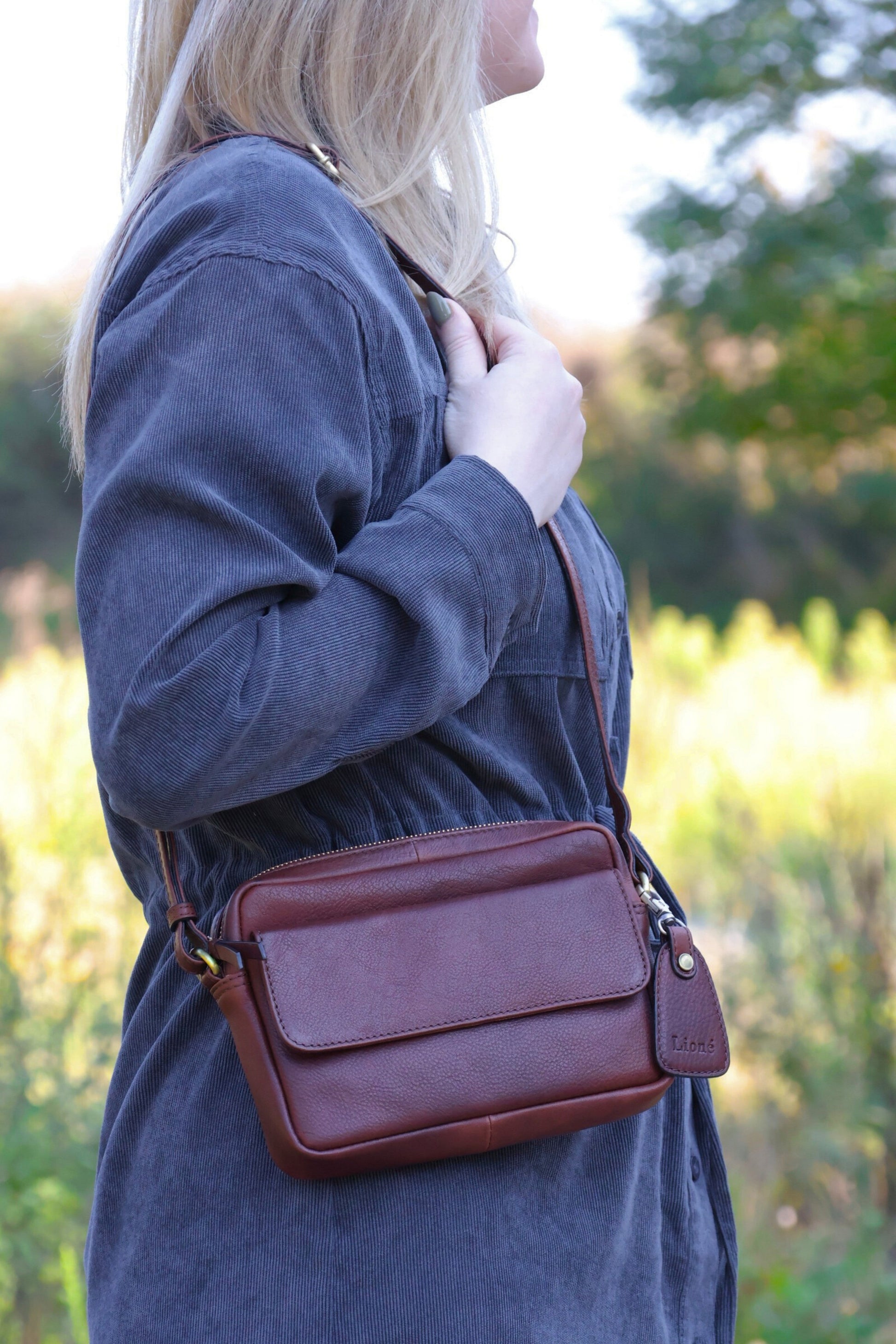 Leren Schoudertas Donker Bruin Sara - Lioné - Lioné