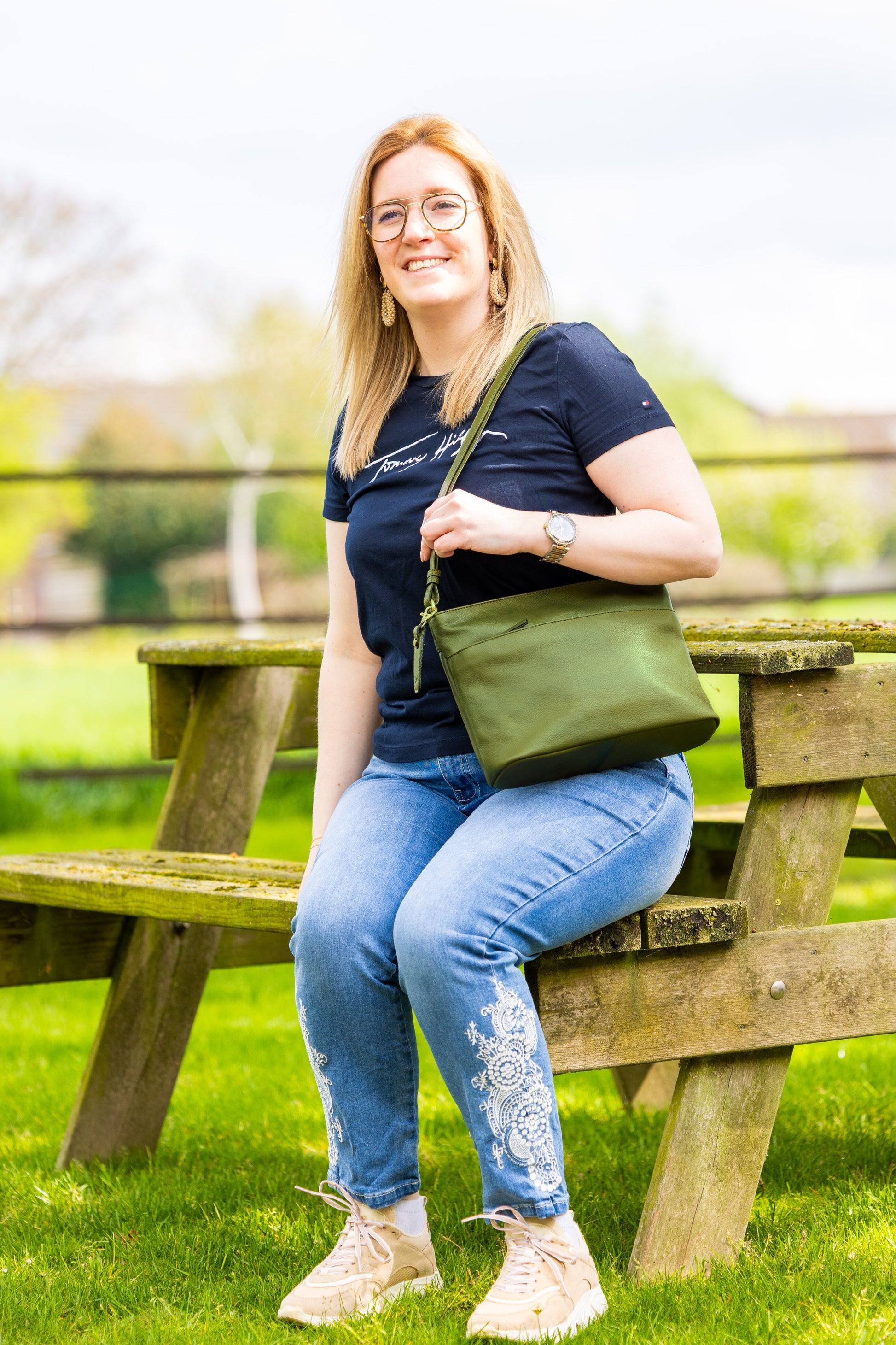 Leren Schoudertas Olijf Ella - Lioné - Lioné