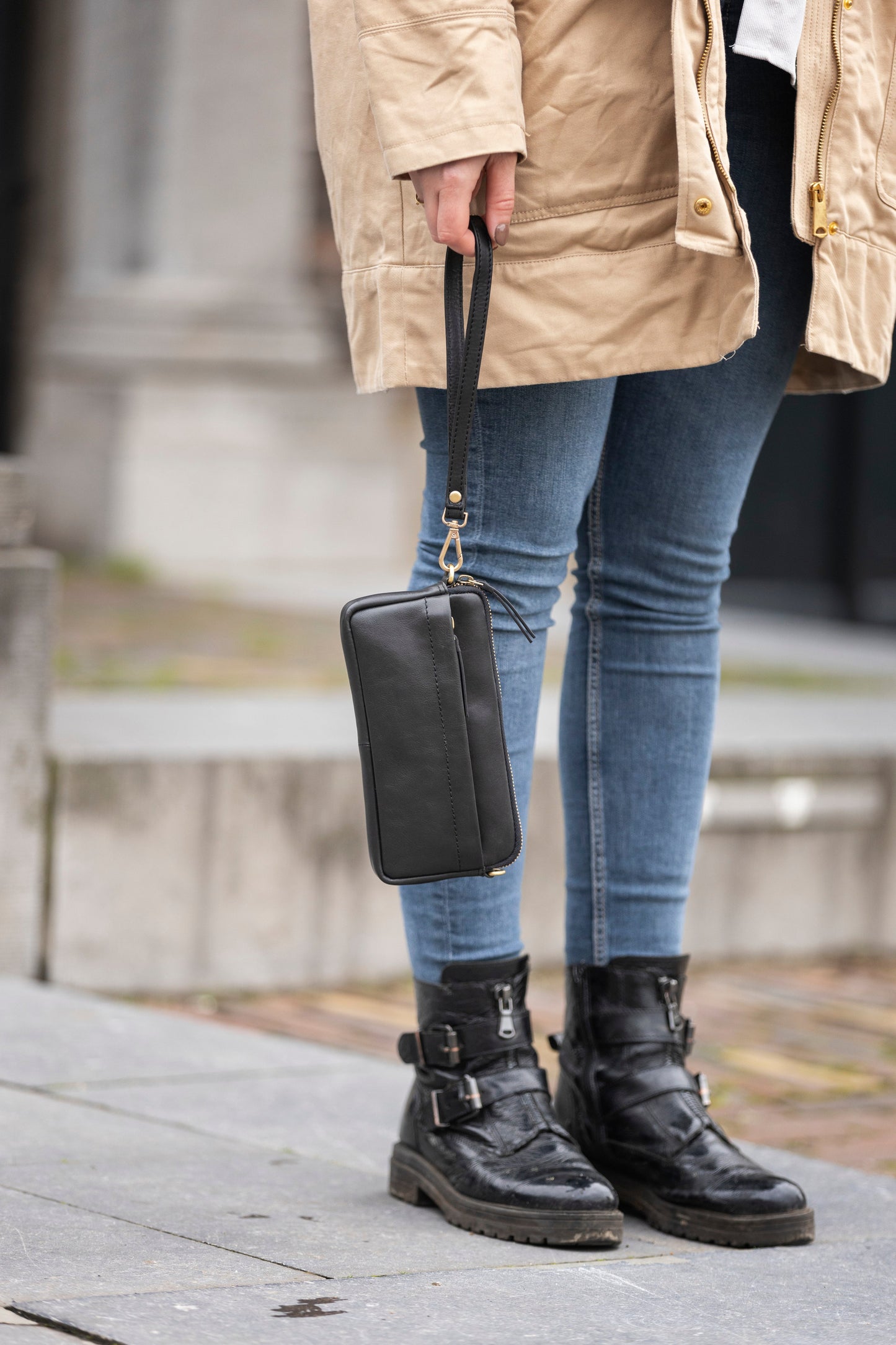 Leren Telefoontasje Zwart Molly - Lioné - Lioné